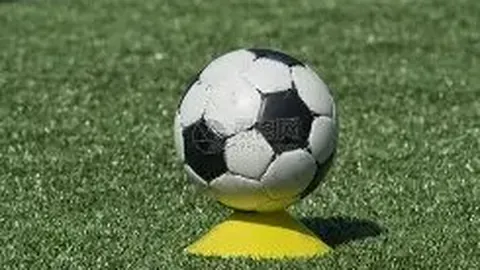 C罗领跑欧国联射手榜 超越哈兰德与约克雷斯